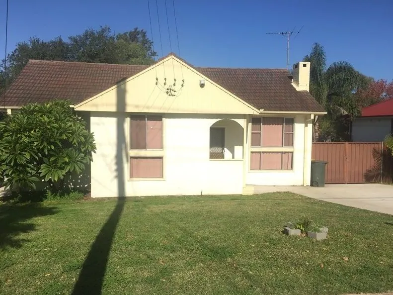 3 Bedroom family home in a great street!!!
