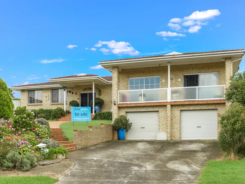 AMAZING FAMILY HOME!