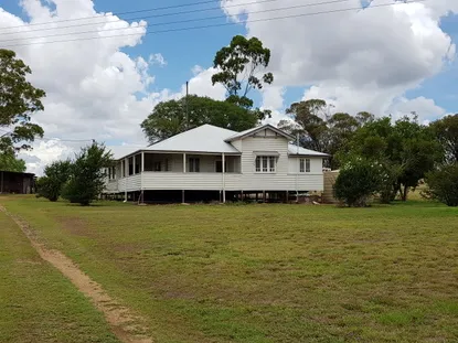 LOWSET QUEENSLANDER ON 2.2 ACRES - OWNER READY TO MOVE!