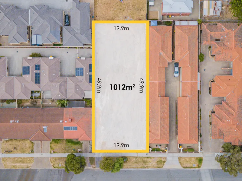 Huge 1012m2 Parcel of R60/80 Zoned Potential Paradise