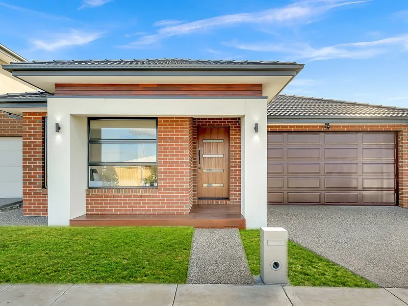 Brand New Quality House in Great Location !!