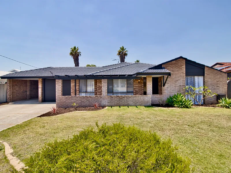 Exceptional Family Living: Renovated 4-Bedroom Home with Spacious Outdoor Oasis and Modern Comfort