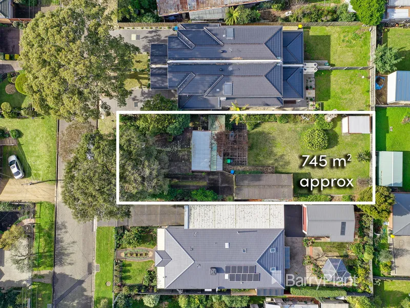 Beachside Development Opportunity.