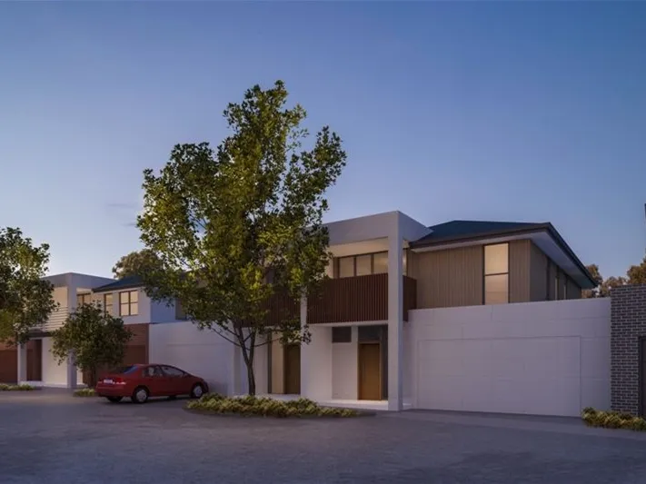 4 Bedroom Townhouse near M1--Exceptional Quality in an Exceptional Location