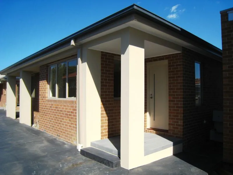 Modern Villa Unit In Central Location