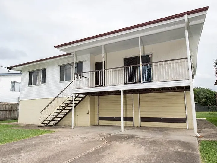 Tidy home with good size back yard! -