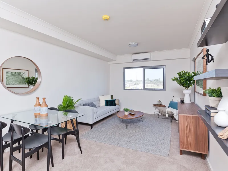 LOW MAINTENANCE LIVING IN PRIME COCKBURN LOCATION