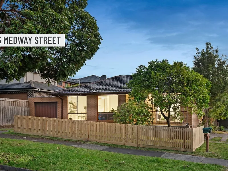 Newly Renovated 2 bedrooms Unit, Box Hill North