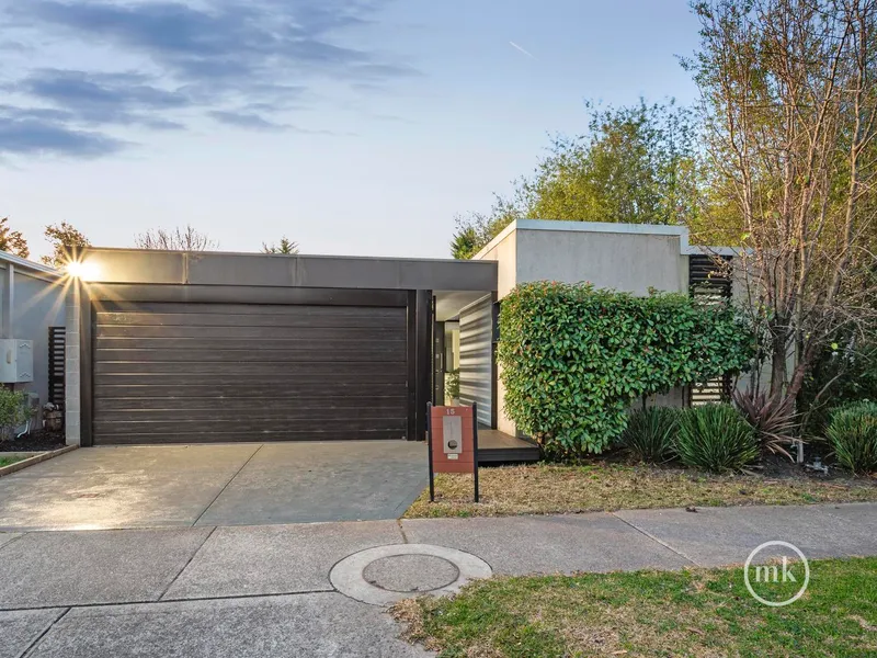 Fabulous Living In A Walk Everywhere Location