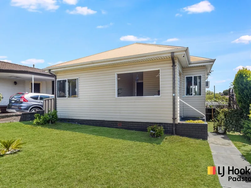 A Prime Opportunity Set On Approx 524.5sqm, 10 Minute Walk To Station