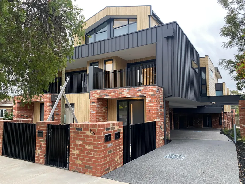 Brand New, Spacious Townhouses in An Unrivalled Location