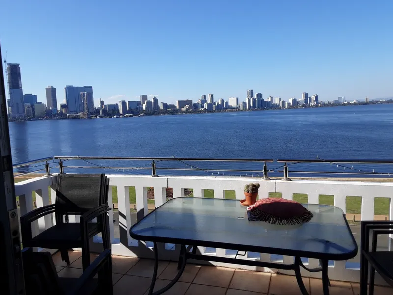 Panaroma views - just bring your suitcase and move in for 2 months