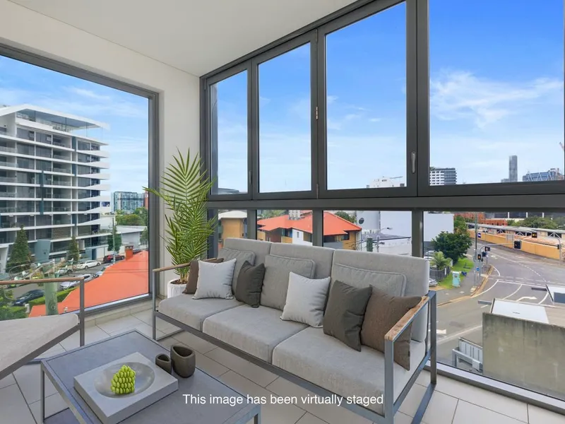 Lifestyle Property - Live close to EVERYTHING