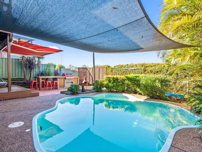 Family Entertainer with with beautiful views of the Valley