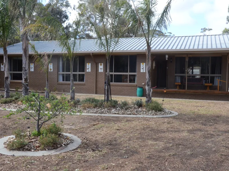 THE HOME FOR OUT DOOR ENTERTAINING