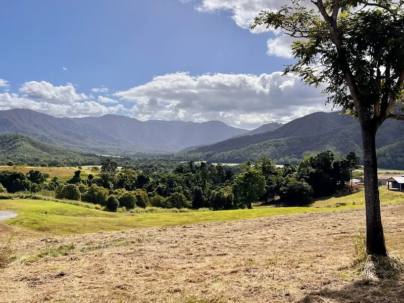 Welcome to Goldsborough Valley And This Vacant 4,173m2 Blank Canvas !