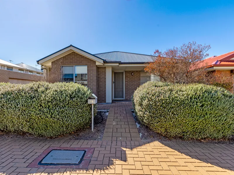 Low maintenance, neat home in convenient location