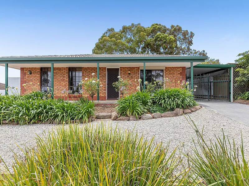 Wonderful Opportunity in Woodcroft