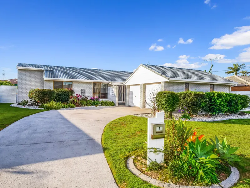 Modern beachside living at its finest!
