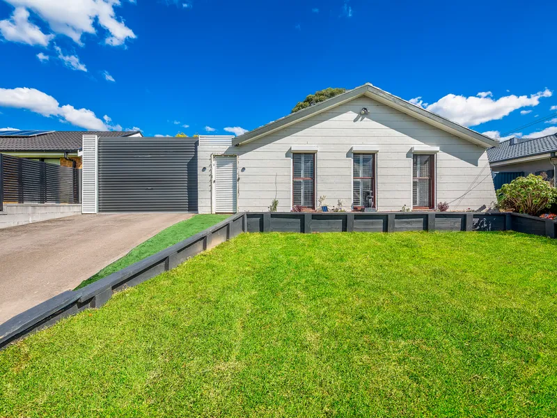 HIDDEN FAMILY GEM WITH RETREAT