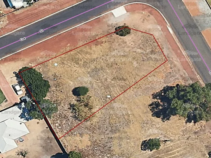 865m2 Vacant Land Zoned R30