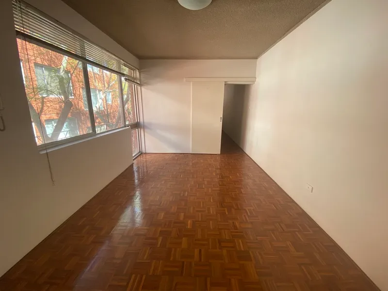 WELL LOCATED & FANTASTIC VALUE