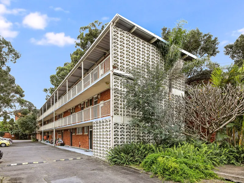 Affordable Studio in Desirable Locale