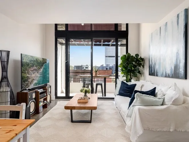 LOFT STYLE CITY LIVING WITH PARKING
