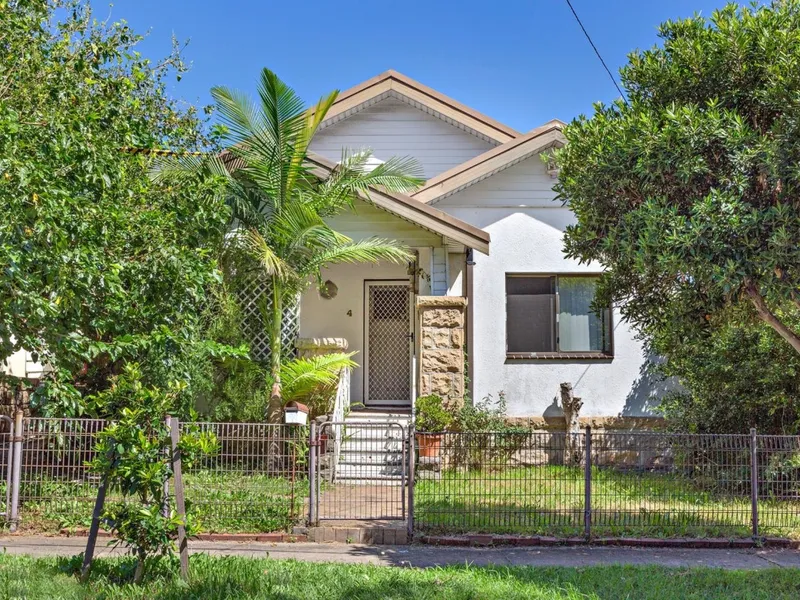 Spacious Full Brick Home for Rent Near Strathfield Station