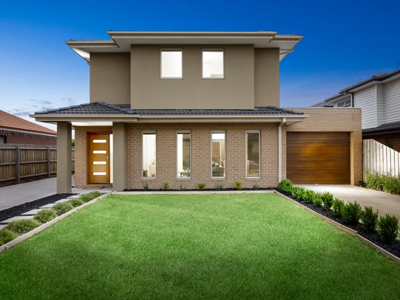 Select opportunity with commanding street presence!