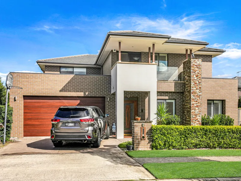 Luxurious Family Home !!