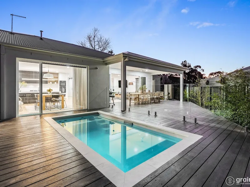 Contemporary Coastal Luxe