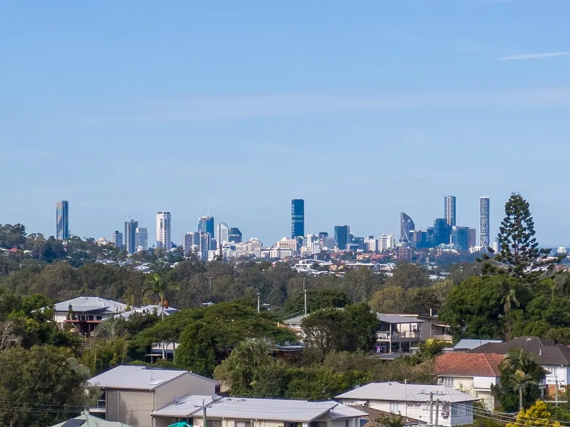 Breathtaking City Views in Blue Chip Location