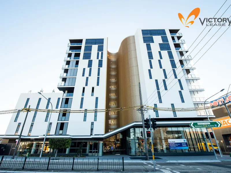 Luxury One Bedroom plus one study Apartment For Lease