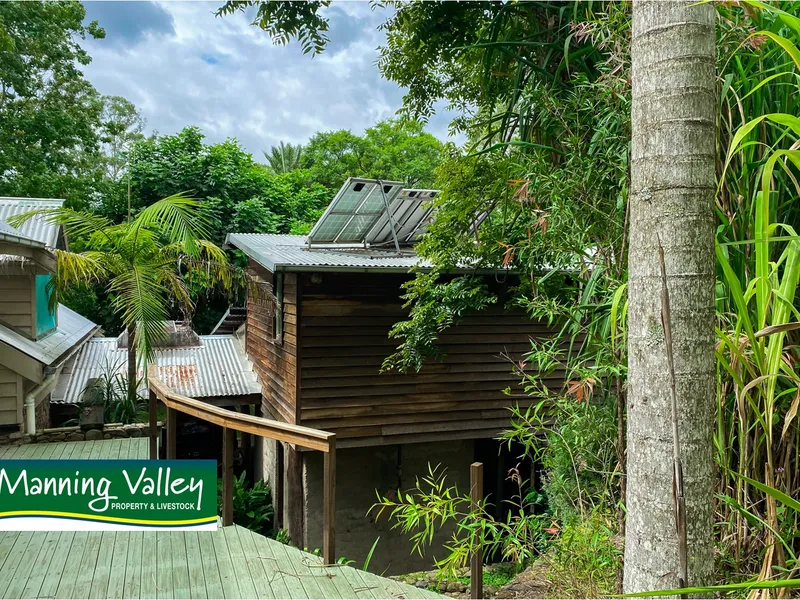 Mountain Hideaway - Open Inspection - Friday 2nd April 10.30-11am Call to Confirm