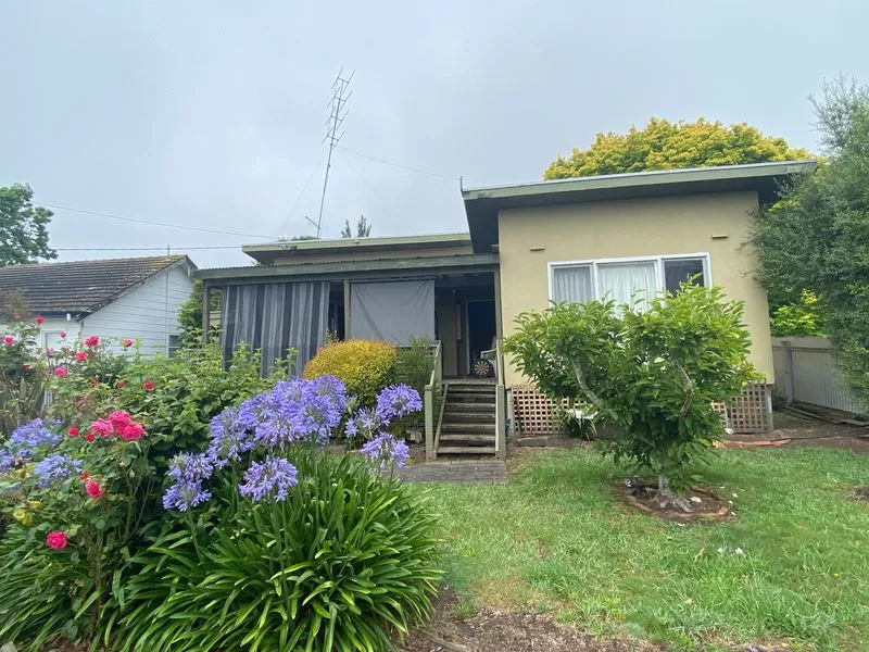 Fully Furnished in Prime Location