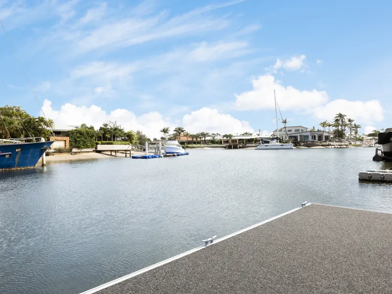 Waterfront gem in Buddina with direct deep water access to the Pacific Ocean