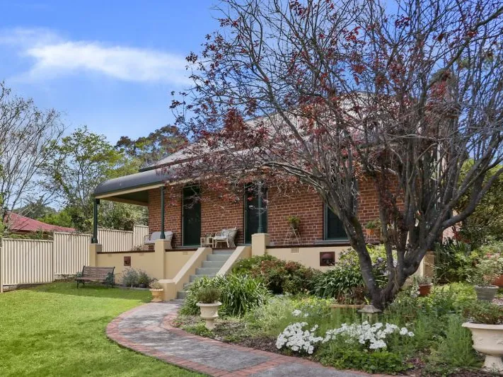 Historic 19th Century Home plus Granny Flat