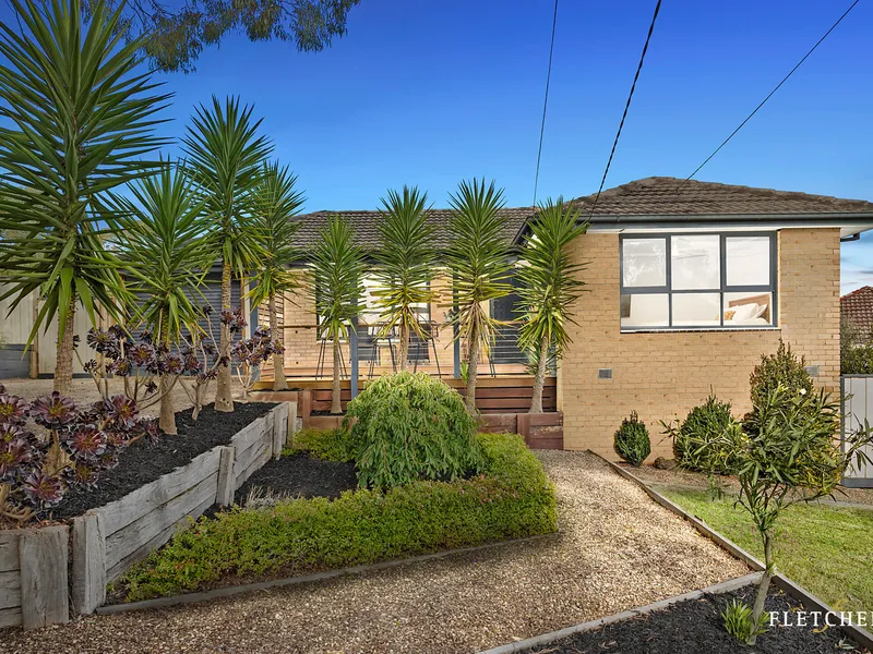 Outstanding family home, renovated with style