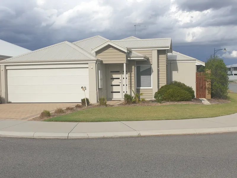 QUALITY BUILT 3 BED 2 BATH HOME