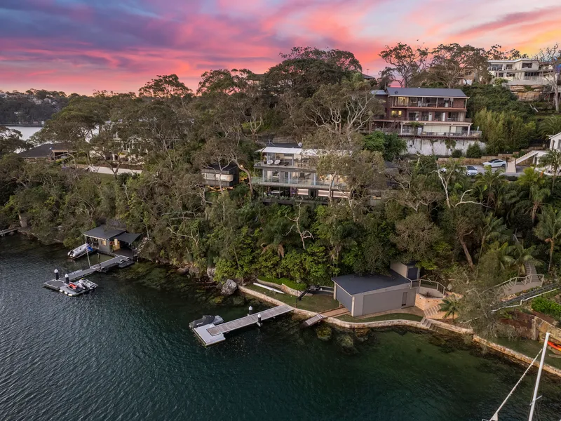Waterfront Estate Living