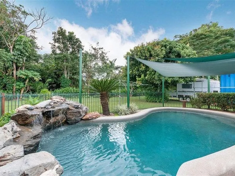 Discover the epitome of comfortable living in this 3-bedroom house nestled in Edmonton.