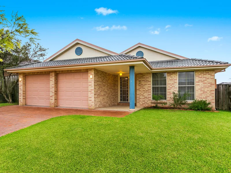 Low Maintenance Single in a Convenient Location - Walking Distance To All Amenities