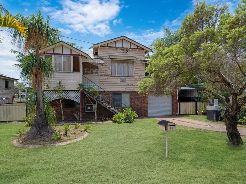 Renovators delight on a massive 2504m2 block with dual access in Berserker