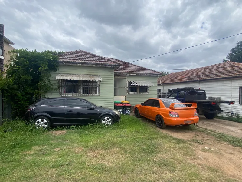 Large Home for Lease.