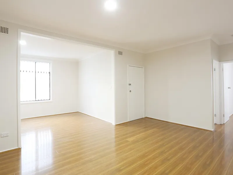 Home close to transport and Westpoint