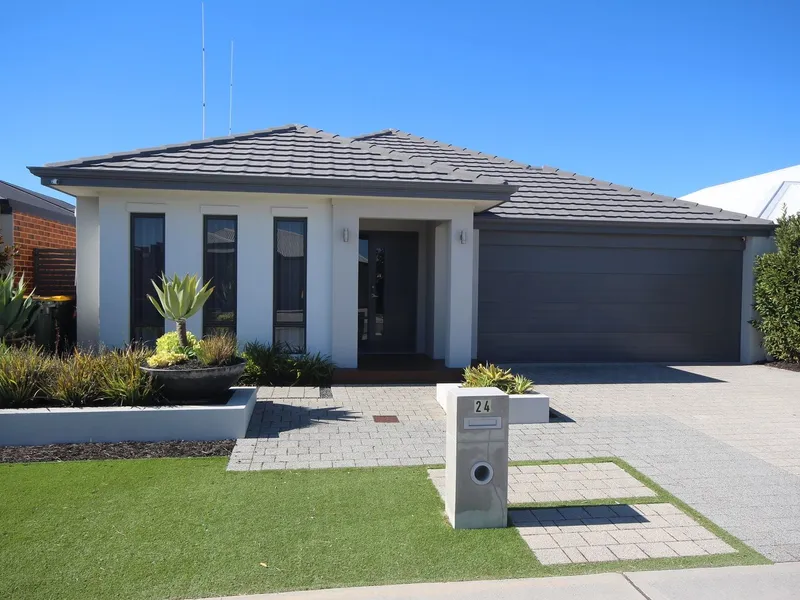 Extras Galore! - Ex Display Home