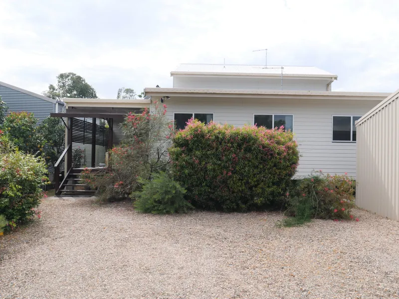 FULLY FURNISHED DUPLEX