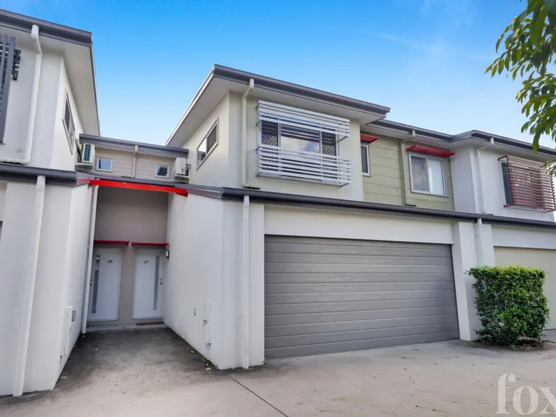 INVESTMENT TOWNHOUSE