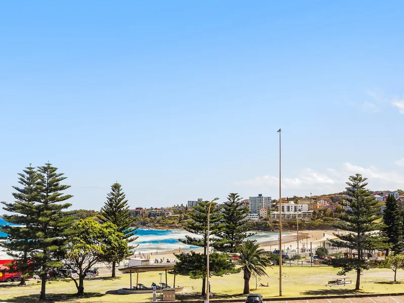 Newly Renovated, Opposite Bondi Beach And A Short Stroll To Vibrant Shops, Cafes & Bars